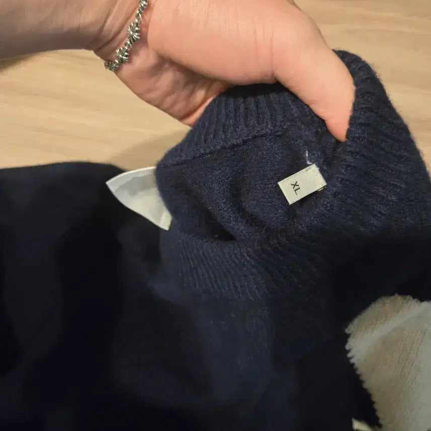 [BUNJANG] AMI Paris Big Heart Knit Navy XL / 아미 빅하트 니트