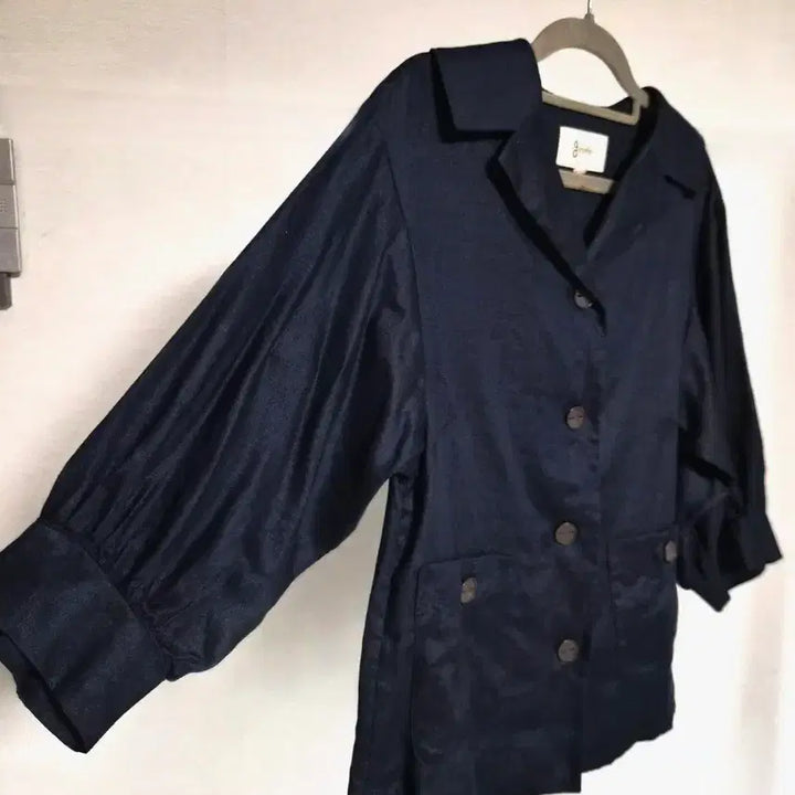 [SOLD OUT] 지스튜디오 린넨 볼륨소매 귀염 자켓