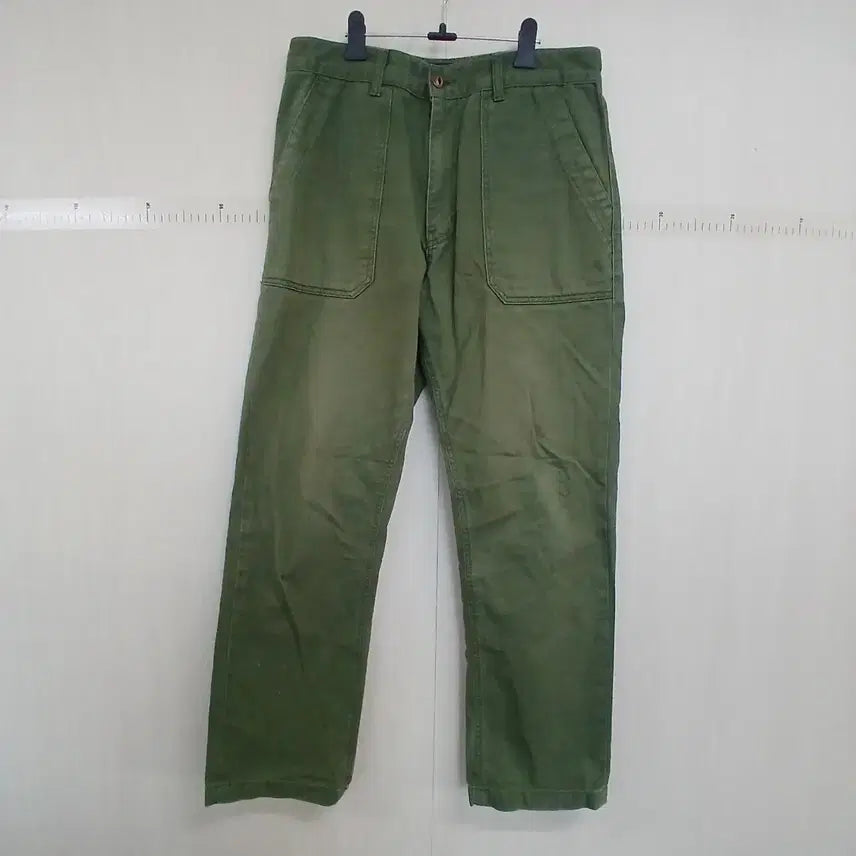 [BUNJANG] Uniform Bridge Khaki Cotton Pants / 유니폼 브릿지 카키색 면바지 남성용