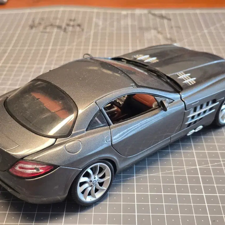 [BUNJANG] Mercedes-Benz SLR McLaren Diecast Model Car / 벤츠 SLR 맥라렌 다이캐스트 모형 자동차