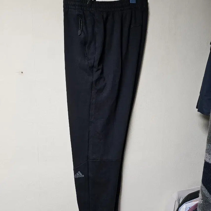 [SOLD OUT] 아디다스 남성 트레이닝 바지 블랙 35인치~36인치