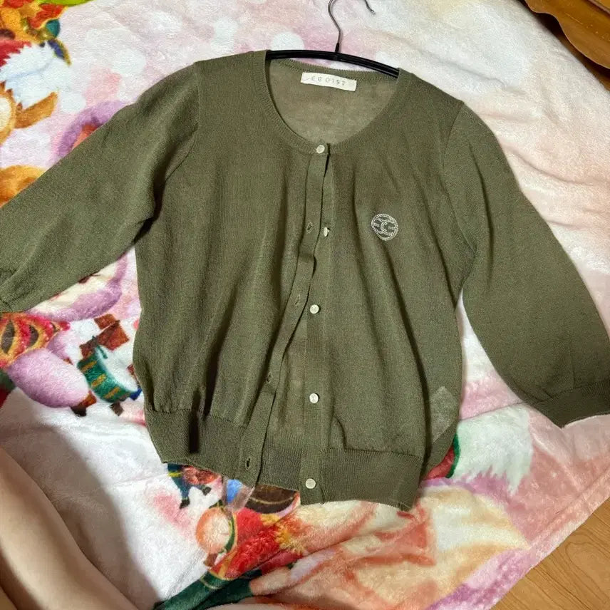 [BUNJANG] Egoist Cropped Length Cardigan / 에고이스트 크롭기장 가디건
