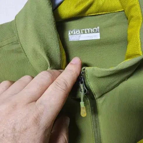 [BUNJANG] Marmot Mountain Peak Vest Green/Yellow Men&
