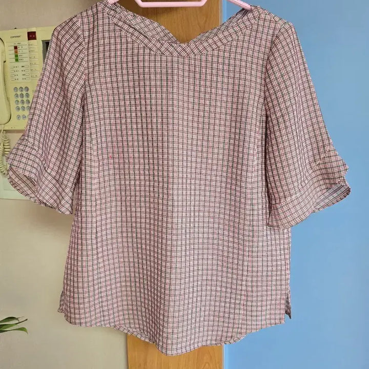 [SOLD OUT] 올리비아 로렌 체크 블라우스 90
