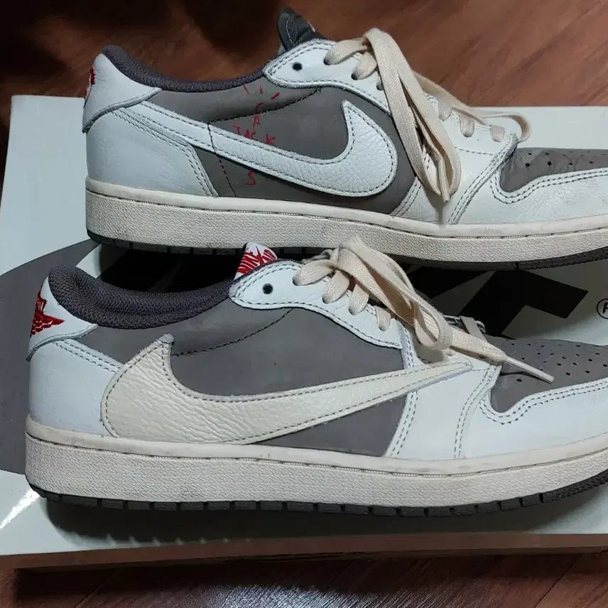 [BUNJANG] Nike Jordan 1 Low Travis Scott Reverse Moca / 265) 나이키 조던 1 로우 트래비스 스캇 리버스 모카