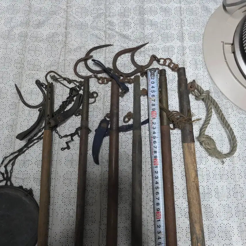 [BUNJANG] Vintage Agricultural Scale Collection (6 pcs) / 빈티지 농기구 모음 (저울)