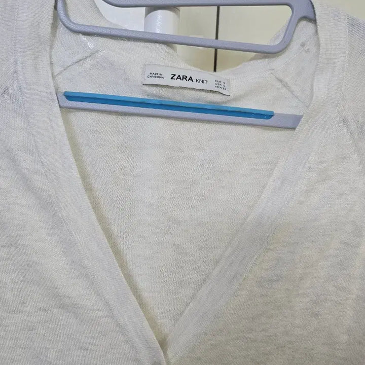 [BUNJANG] Zara Ivory Cardigan / 자라 아이보리색 가디건