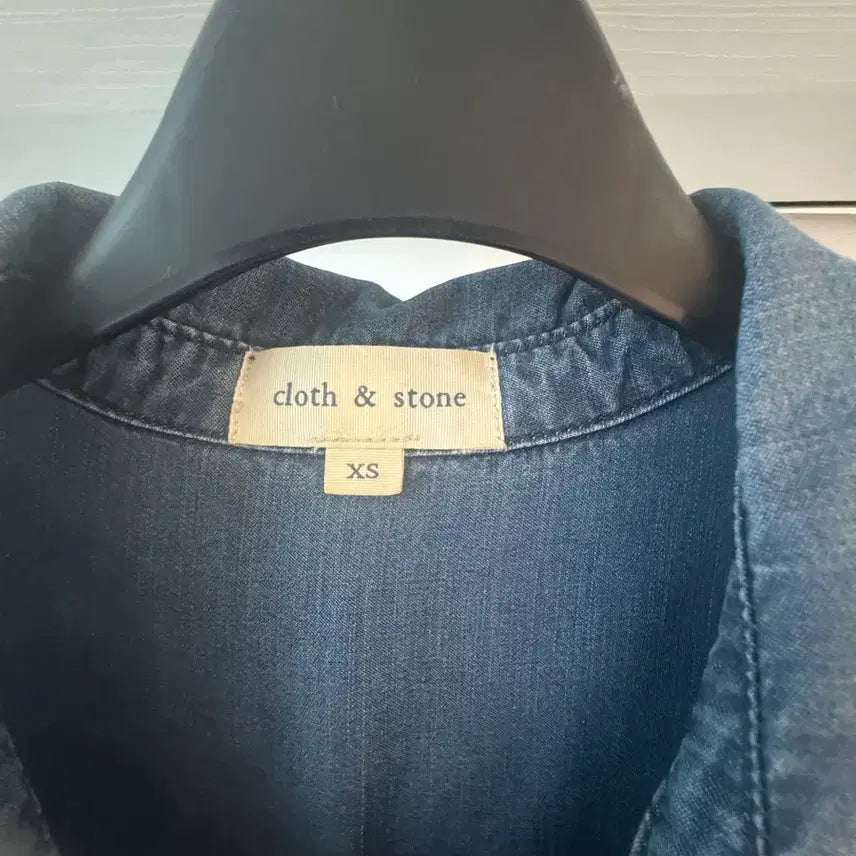 [BUNJANG] Cloth &amp; Stone Sleeveless Denim Dress XS / Cloth &amp; Stone(클로스앤스톤) 여성용 민소매 데님 원피스 (XS