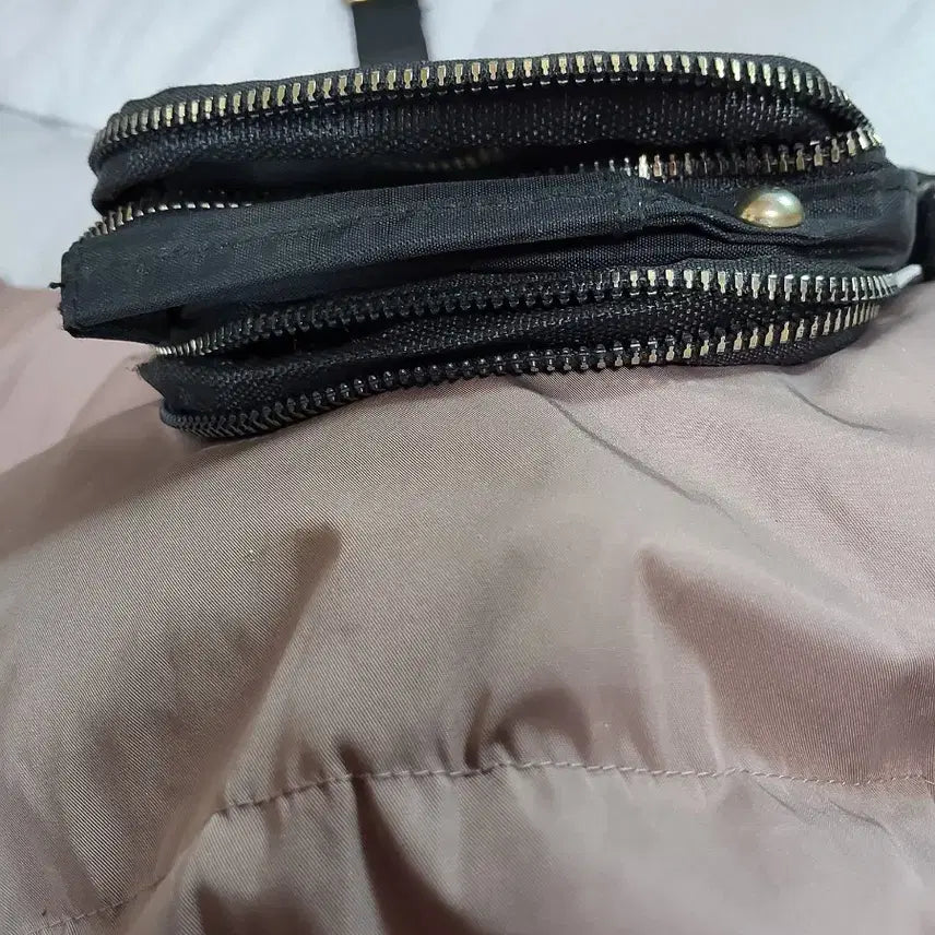 [BUNJANG] Black Crossbody Bag / 크로스백입니다