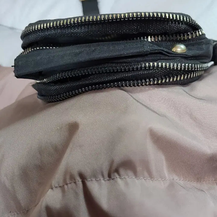 [BUNJANG] Black Crossbody Bag / 크로스백입니다