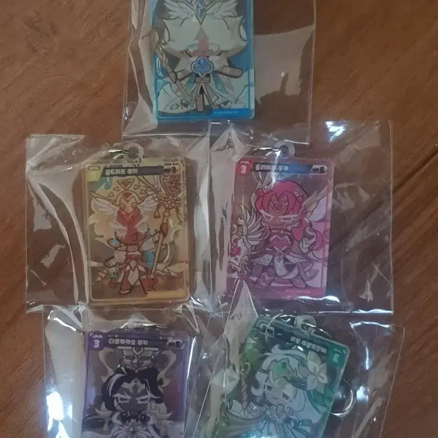 [BUNJANG] Cookierun Championship Acrylic Keychain Bundle Pure Vanilla, Hollyberry, DarkCacao, SaintLily / 쿠키런 챔피언 아크릴 키링 일괄 퓨어바닐라 홀리베리 다크카카오 세인트릴리