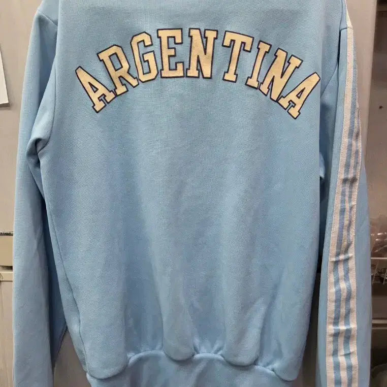 [BUNJANG] Adidas FIFA Argentina Firebird Track Top Jersey / 아디다스 피파 파이어버드 대장 아르헨티나 흰하 트랙탑 져지