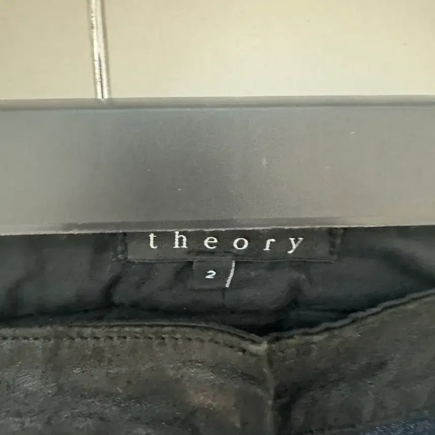 [BUNJANG] Theory Leather Trim Denim Skinny Jeans (Size 2) / [정품] 띠어리(Theory) 가죽 트림 데님 스키니진 (사이즈 2)