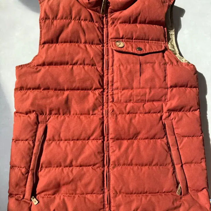 [BUNJANG] Fjällräven Padded Vest Brown S / 피엘라벤 패딩 조끼 브라운 S (M-L)
