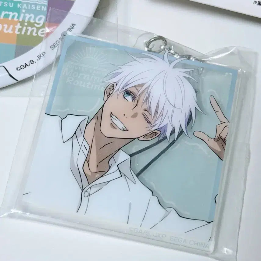 [BUNJANG] Jujutsu Kaisen Sega Lottery Morning Routine Gojo Satoru Can Badge &amp; Acrylic Keychain Set / 주술회전 세가쿠지 모닝루틴 캔뱃지 아크릴 키링 - 고죠 사토루