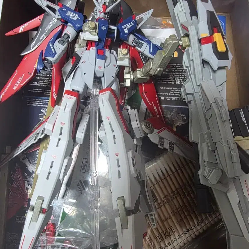 [BUNJANG] HG Zeus Silhouette Partially Painted &amp; Assembled Model Kit / hg 제우스 실루엣 무광 마감 부분도색 조립 팝니다