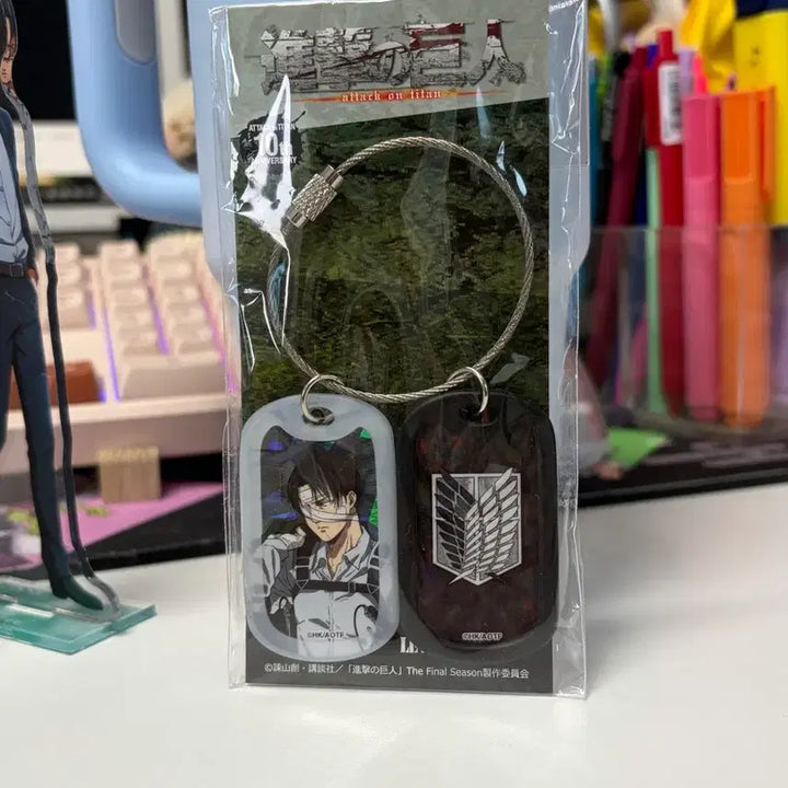 [BUNJANG] Levi Acrylic Keychain (Official) / 리바이 키링 팝니다(공식)
