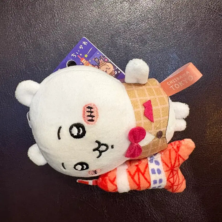 [BUNJANG] Chiikawa Tokyo Tower Limited Edition 11cm Doll Keychain / (미사용 11cm) 치이카와 도쿄타워 지역한정 인형 키링
