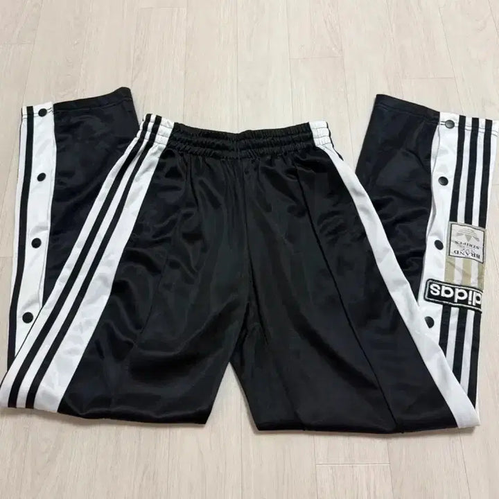 [BUNJANG] Adidas Adibreak Side Snap Track Pants XS / 아디다스 오리지널 아디브레이크 사이드스냅 팬츠 바지 트랙팬츠 XS
