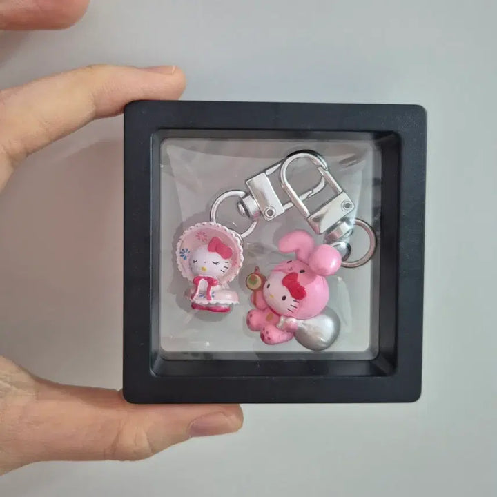 [BUNJANG] Hello Kitty "Minimi" Keychain Set / 헬로키티 미니미 차키 키링 세트