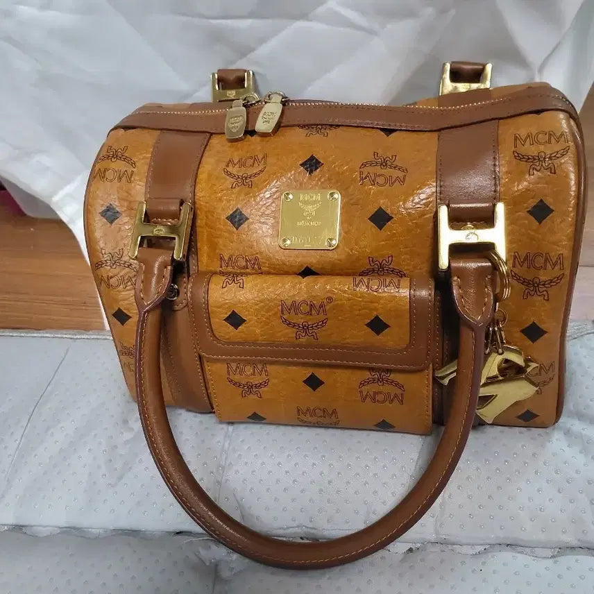 [BUNJANG] MCM Boston Bag Brown Tote Bag / MCM 보스턴백 브라운 가방