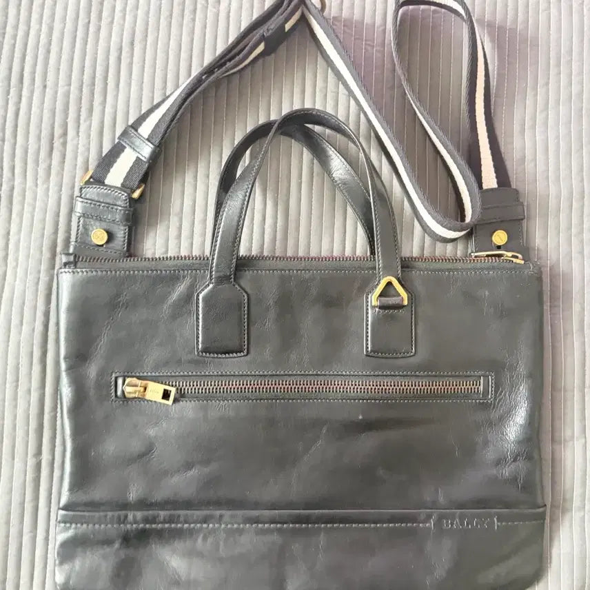 [BUNJANG] Bally Leather Briefcase Bag / 발리 가방 판매