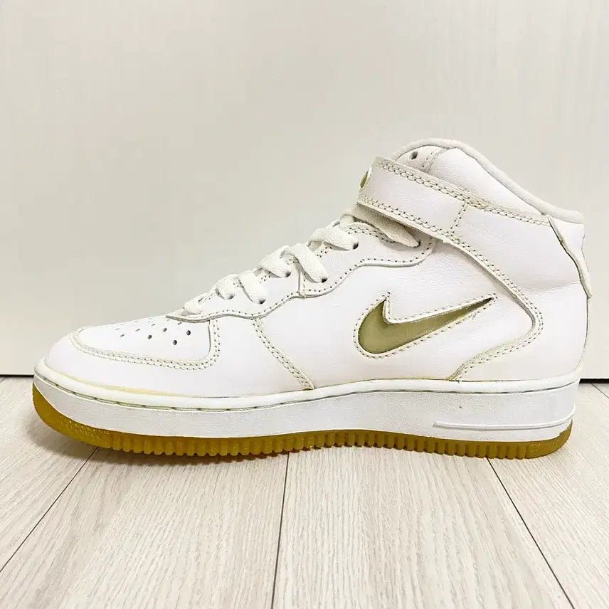 [BUNJANG] Nike Air Force 1 Mid CL SC OG 1996 / 1996년 NIKE AIR FORCE 1 MID CL SC