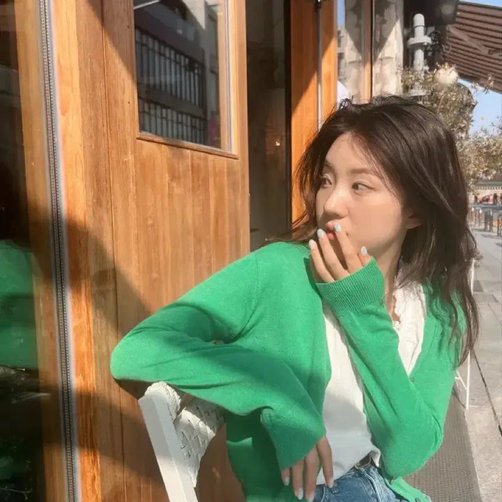 [BUNJANG] Uini Bamboo V-Neck Cardigan / 유이니 뱀부 브이넥 가디건