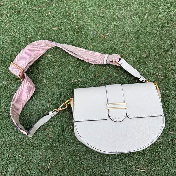 [BUNJANG] Lovecat Genuine Leather Shoulder Bag / 러브캣 정품 가방 50000