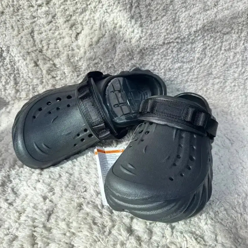 [BUNJANG] Crocs Eco Clog Black Size 260 / M7/W9 크록스 에코 클로그 블랙 260사이즈
