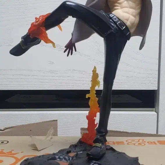 [BUNJANG] One Piece Sanji Figure: Flame Kick Version / 원피스 상디 피규어 불꽃 발차기