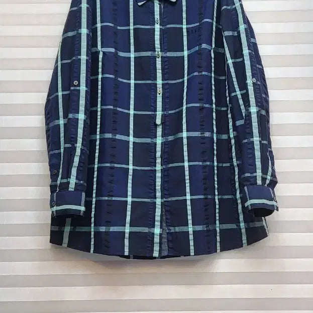 [BUNJANG] Daks Navy Check Seersucker Blend Shirt / 닥스> 네이비 체크 셔츠