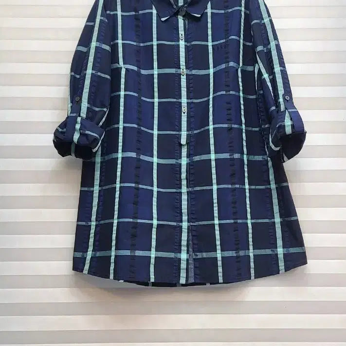 [BUNJANG] Daks Navy Check Seersucker Blend Shirt / 닥스> 네이비 체크 셔츠