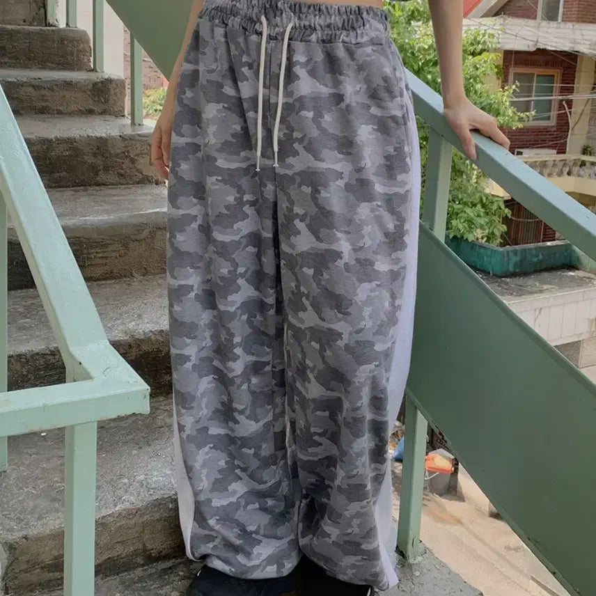[BUNJANG] Color Block Two-Way Training Wide Pants Jogger Pants / 카모 배색 투웨이 트레이닝 와이드 팬츠 카모팬츠 조거팬츠