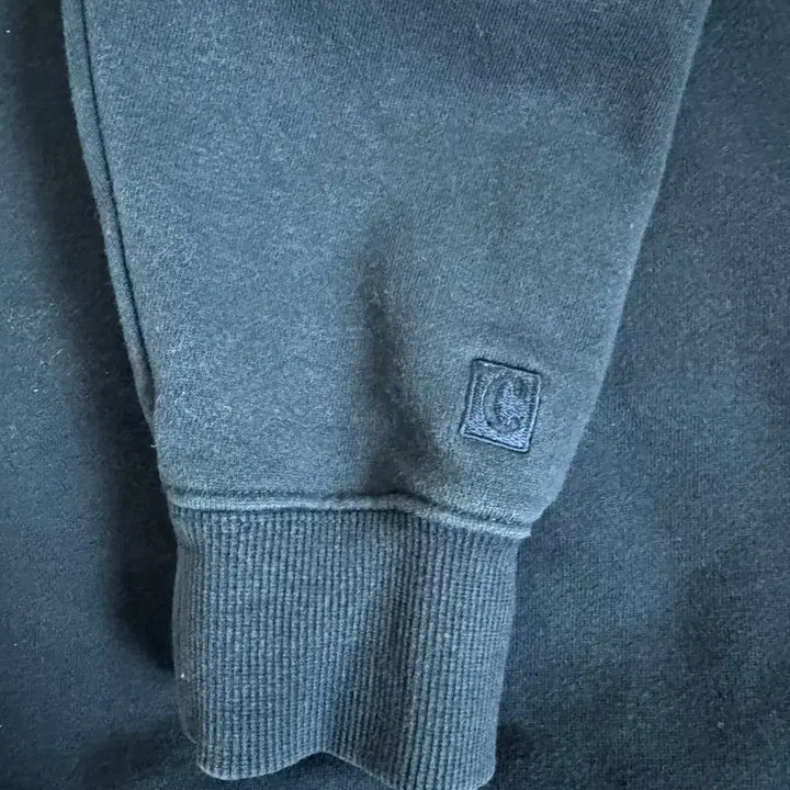 [BUNJANG] Carhartt Navy Sweatshirt / 커버낫 네이비 맨투맨티