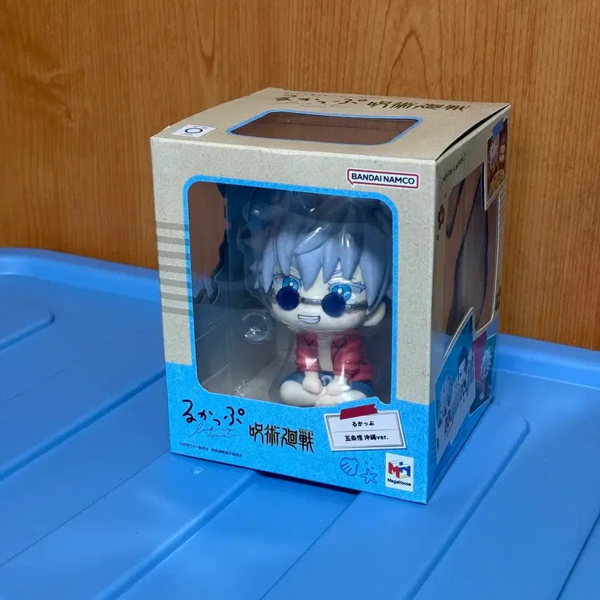 [BUNJANG] Jujutsu Kaisen Gojo Satoru Okinawa Look-Up Figure / 주술회전 고죠 오키나와 룩업