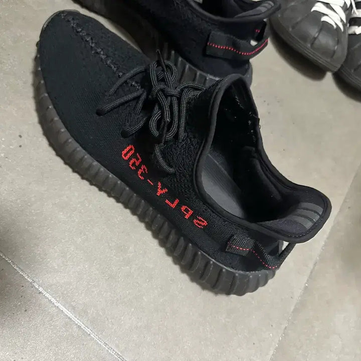 [BUNJANG] Adidas Yeezy Boost 350 Sneakers / 이지부스터 350