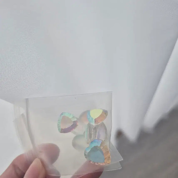 [SOLD OUT] 미스틱쿼츠 원석 하트 컷팅 둥근 컷팅 삼각 컷팅 보석 소품
