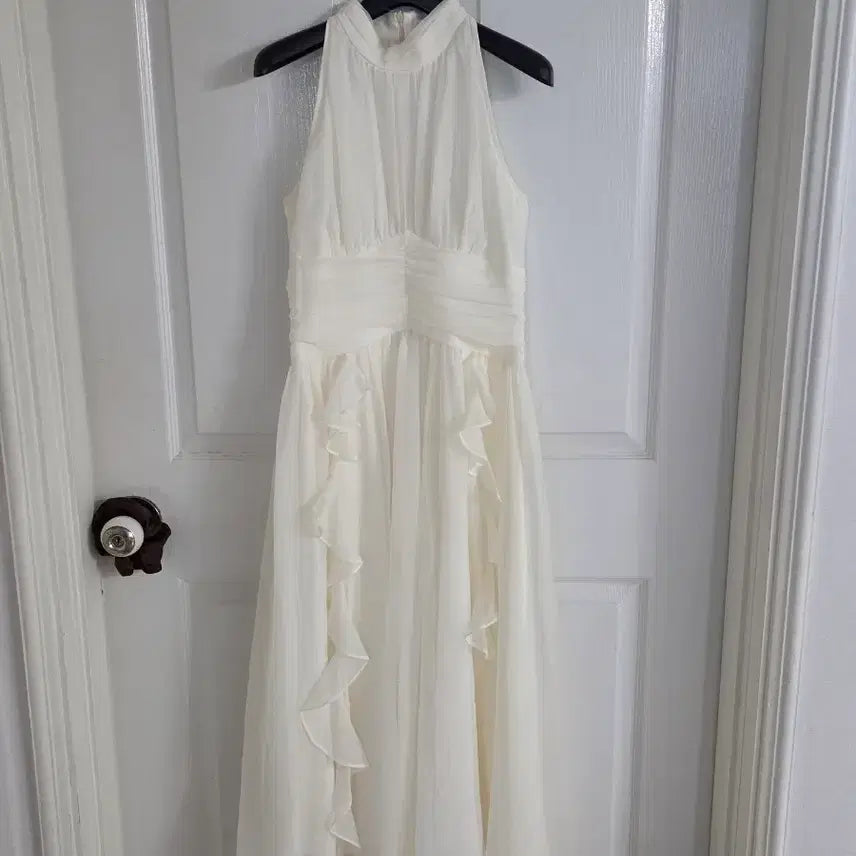 [BUNJANG] Sinsden Timeless Halterneck Dress / 신스덴 타임리스 홀터넥 원피스