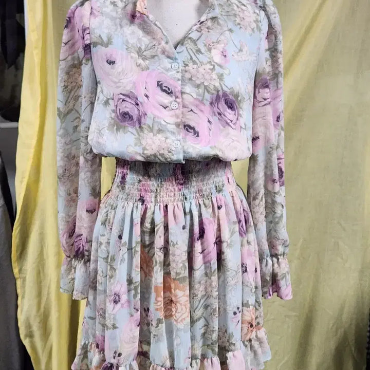 [BUNJANG] Flower Chiffon Mini Dress / 플라워 쉬폰 원피스 / 여리핏 셔링 미니 원피스 (55)