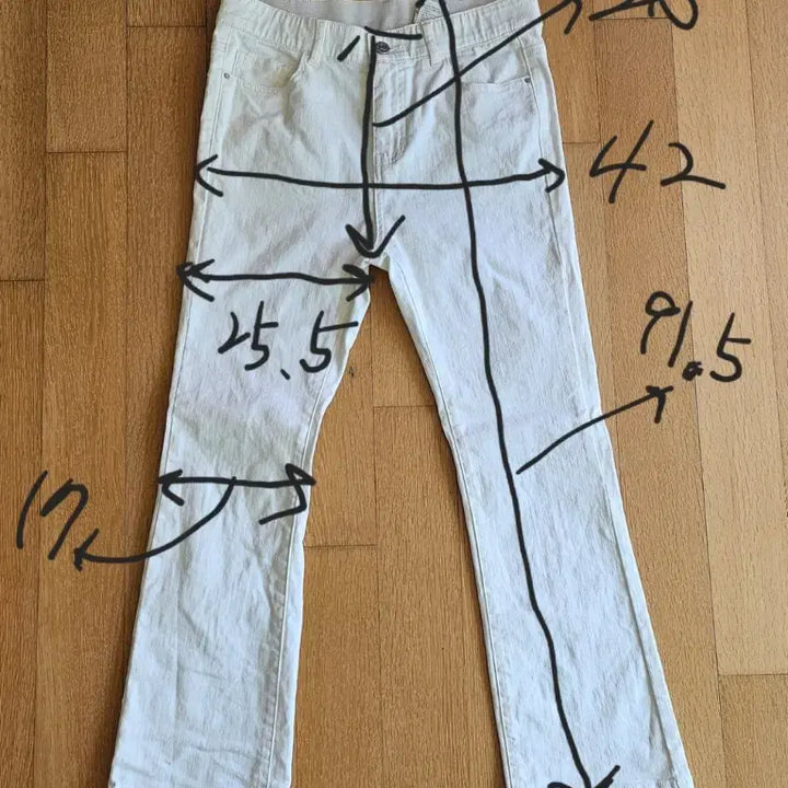 [BUNJANG] SOUP Cream White Denim Pants Size 66 / soup 숲  크림색 화이트 데님바지 쉬즈미스 66
