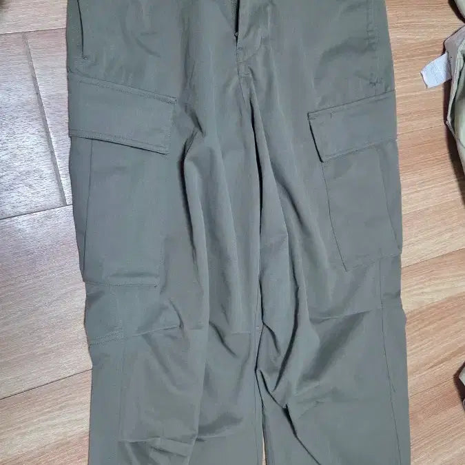 [BUNJANG] Il Corsaro Parachute Cargo Pants / 일꼬르소 파라슈트 카고팬츠