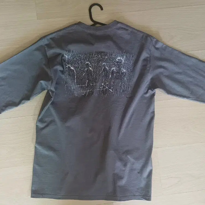 [BUNJANG] 100M Official Long Sleeve T-Shirt / 햐쿠엠 100m 백미터 공식 긴팔티