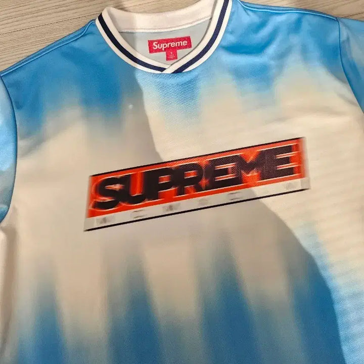[BUNJANG] Supreme Blur Soccer Jersey S / 슈프림 블러 사커 저지 s