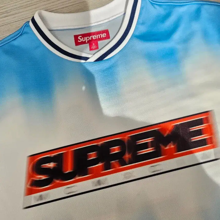 [BUNJANG] Supreme Blur Soccer Jersey S / 슈프림 블러 사커 저지 s