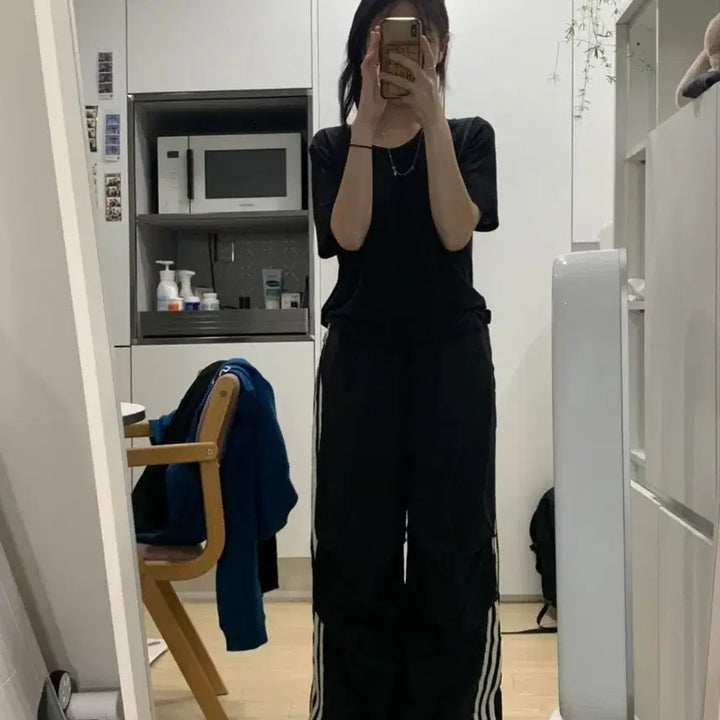[BUNJANG] Adidas Parachute Pants / [새상품급/착샷] 아디다스 파라슈트 팬츠