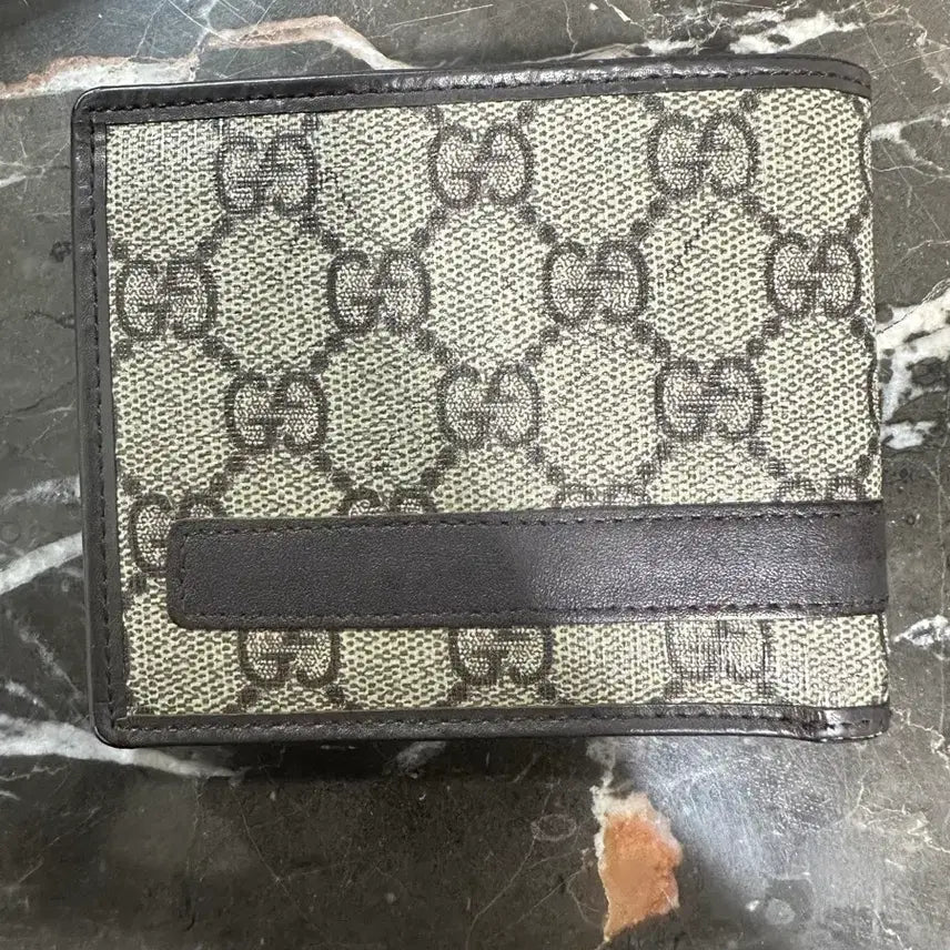 [BUNJANG] Gucci GG Supreme Bifold Wallet / 구찌 GG 수프림 반지갑
