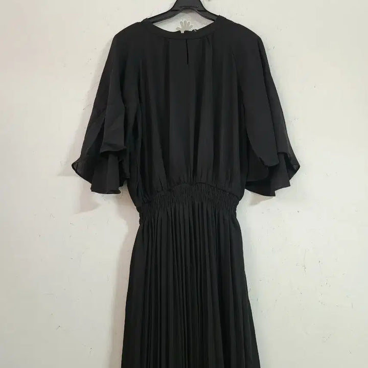 [BUNJANG] Black Pleated Long Dress / 블랙 플리츠 롱 원피스