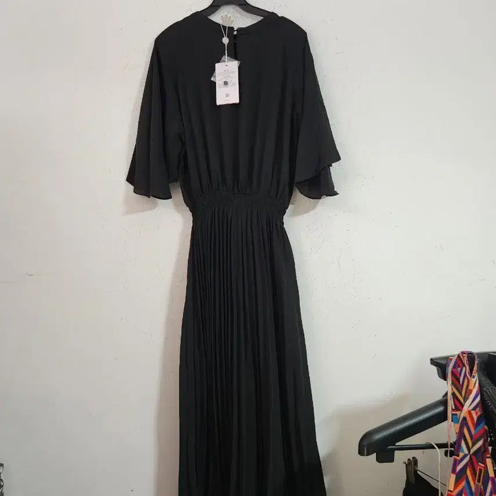 [BUNJANG] Black Pleated Long Dress / 블랙 플리츠 롱 원피스