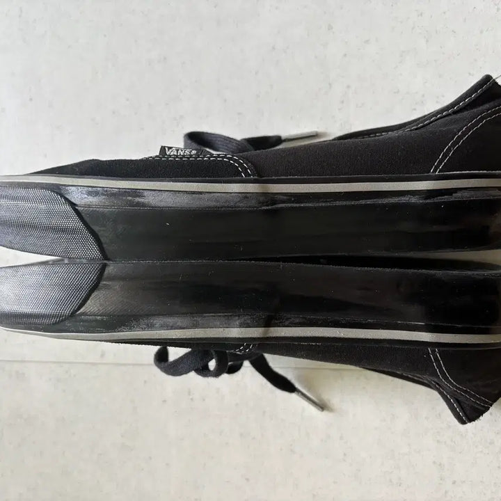 [BUNJANG] Vans x Worksout Authentic Reissue 44 Black Silver Sneakers / 반스 x 웍스아웃 어센틱 리이슈44 블랙 실버 운동화 280